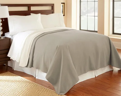 Vista 2 de Mambe Funda de muebles 100% impermeable para perros y gatos, protector de incontinencia para cama, sofá, sillón reclinable, manta de microfibra