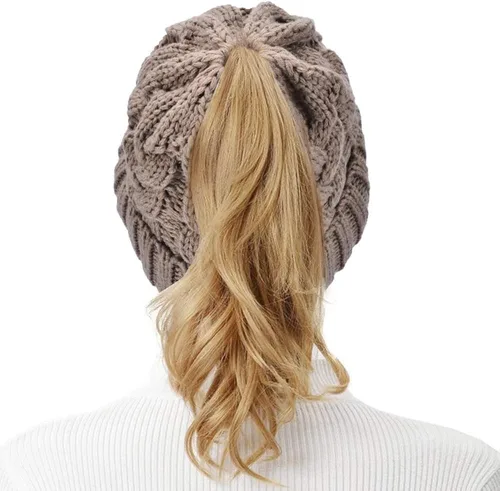 Vista 7 de Rosoz Gorro de cola de caballo para mujer gorro cálido de invierno suave y elástico tejido trenzado gorro de moño alto