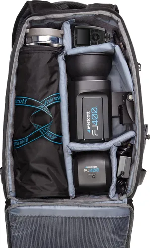 Vista 4 de Westcott FJ400 Kit de mochila estroboscópica de 1 luz con disparador inalámbrico FJ-X3 S para cámaras Sony