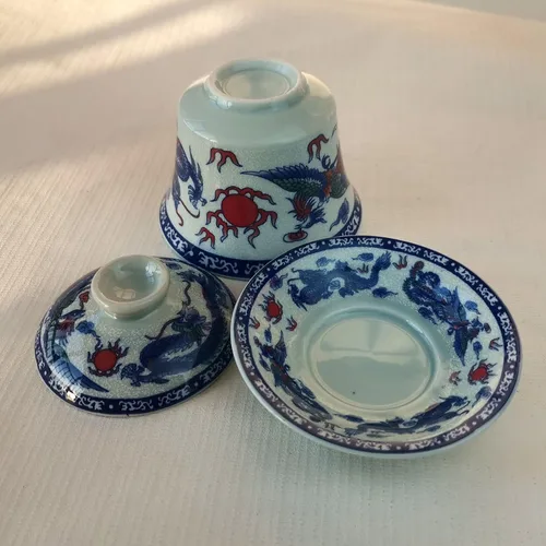 Vista 3 de Gaiwan - Juego de té de porcelana con diseño de panoya chino (4.7 fl oz, diseño de dragón y fénix)