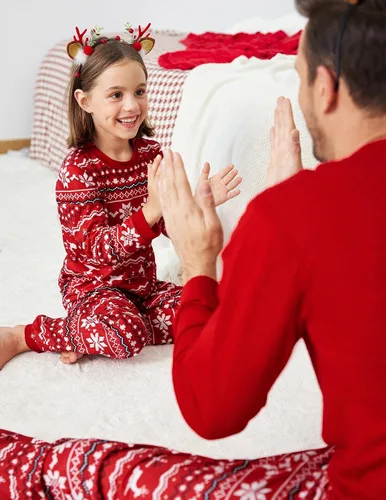 Vista 2 de Ekouaer Conjunto de pijama de Navidad familiar a juego para mujeres, hombres, niños, pijamas de manga larga, ropa de dormir para vacaciones
