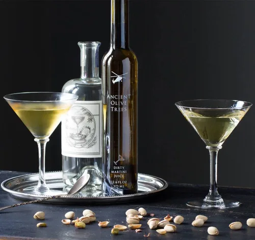 Vista 4 de ÁRBOLES DE OLIVA ANTIGUOS - Zumo de oliva para Martinis sucios Salmuera de oliva perfecta para Martini, Vermouth y Dirty Sue 373.9 ml 1 unidad