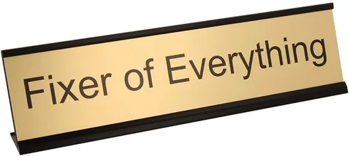 Vista 7 de ExcelMark Placa de escritorio de Assistant to the Regional Manager – Placa de nombre novedosa de 2 x 8 pulgadas – Placa de nombre dorada con soporte
