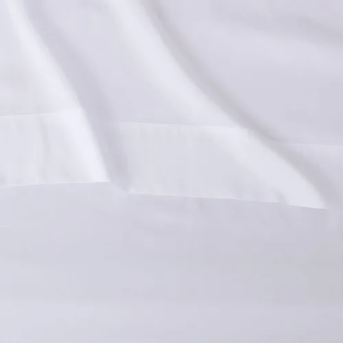 Vista 7 de AmazonBasics - Juego de ropa de cama de edredón plisado, tamaño matrimonial/Queen, color blanco brillante y ligero, súper suave, de microfibra