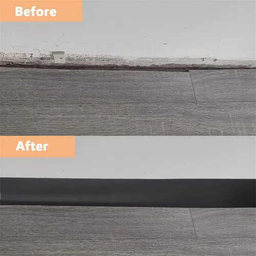 Vista 4 de Base de pared de vinilo flexible de 16.4 pies, moldura para placa base de cala autoadhesiva, tiras de calafateo y recortar con puntera para cubrir