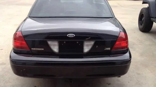 Vista 6 de Muzzys Juego de 2 emblemas para interceptor de policía, compatible con: Ford Crown Vic Victoria CVPI P71 Universal Stick On Mustang Taurus Explorer