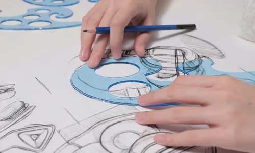 Vista 7 de Regla de curva francesa en plantilla de plástico reutilizable transparente, útil como herramienta de dibujo para instrumentos de dibujo profesional
