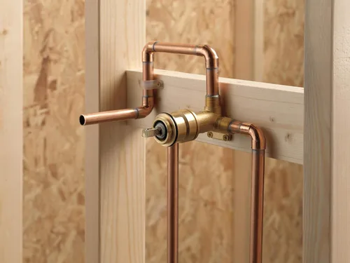 Vista 2 de Delta Grifo de montaje en pared Válvula áspera para grifos de baño Delta monomando montaje en pared R3510-WL