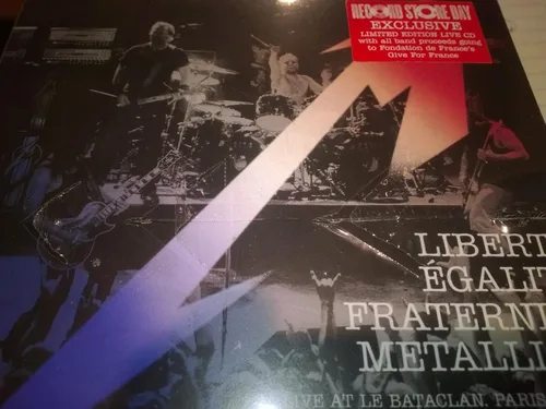 Vista 2 de Liberté, Egalité, Fraternité, Metallica! - Live at Le Bataclan. Paris, France - June 11th, 2003