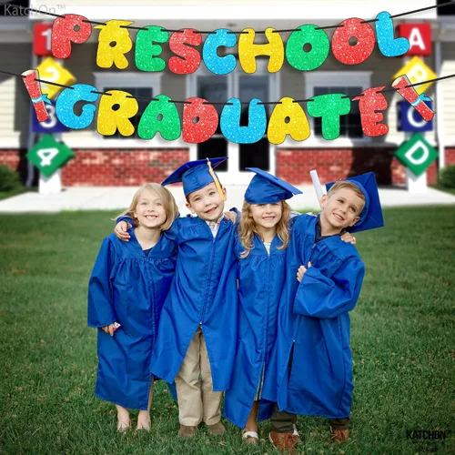Vista 7 de KatchOn, Cartel de graduación preescolar con purpurina – 10 pies, No DIY Letrero de graduación para decoraciones de graduación preescolar 2025