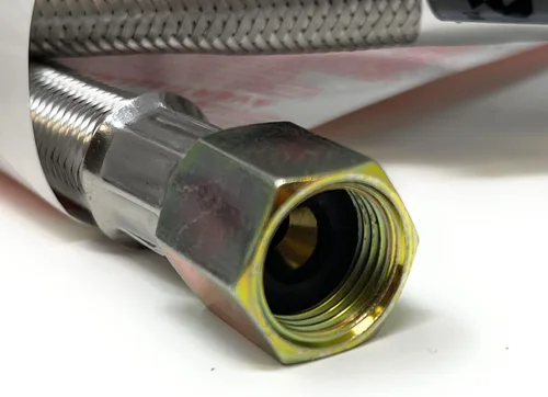 Vista 3 de QCC-3/8 Regulador universal de propano de baja presión QCC1 con manguera trenzada de acero inoxidable [949-033] para la mayoría de parrillas de gas