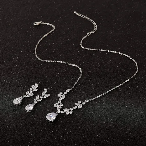 Vista 6 de SWEETV Juego de joyas de boda para novias, damas de honor, circonita cúbica, lágrima, collar y aretes, joyería de boda para mujer