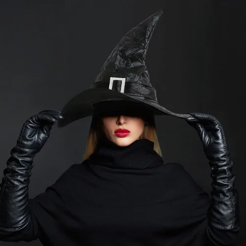 Vista 2 de Sombrero de bruja para Halloween para hombres y mujeres disfraz negro para cosplay y fiestas para niñas sombrero de ala ancha accesorio puntiagudo