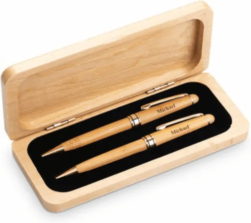 Vista 3 de Executive Gift Shoppe Juego de bolígrafos y lápices de madera de arce con tema de monograma dividido