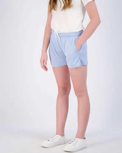 Vista 2 de Real Essentials Paquete de 4 pantalones cortos deportivos de malla para niñas con bolsillos