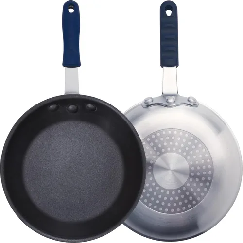 Vista 8 de Winco AFPI-8NH, sartén de aluminio lista para inducción de 8 pulgadas con revestimiento antiadherente, sartén con funda de silicona