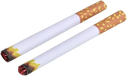 Vista 2 de Zugar Land Paquete de 1 – 2 cigarrillos cardados (3.5 pulgadas) de aspecto realista falso escénico Cig. 2 piezas en tarjeta de ampolla. Accesorio