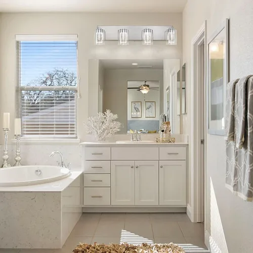 Vista 2 de Lámpara de tocador de 4 luces de níquel cepillado, cristal de burbujas con luces regulables de 3 colores, moderna lámpara de pared para baño