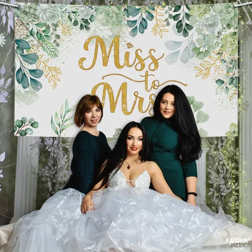 Vista 8 de KatchOn, Cartel verde de Miss to Mrs – XL, 72 x 44 pulgadas, telón de fondo de Miss to Mrs para decoraciones de despedida de soltera verde y dorado