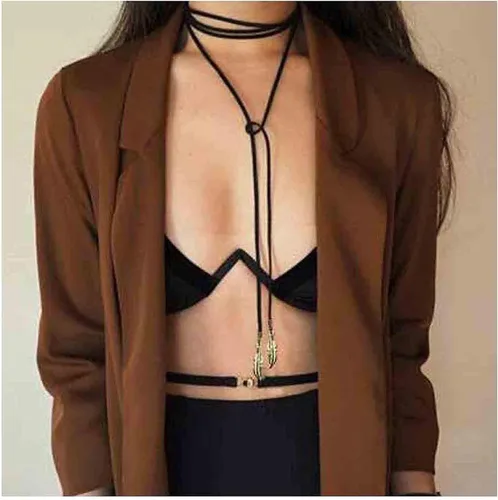 Vista 2 de Yheakne - Collar gótico largo de gamuza negra para mujer y niña
