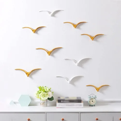 Vista 2 de La La Pet® Decoración de pared de ganso salvaje, esculturas de pájaros voladores de cerámica, adorno de pared 3D, decoración costera para colgar