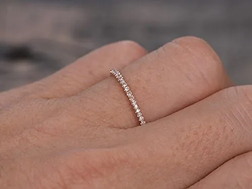 Vista 5 de Anillo de boda de oro rosa de 14 quilates, media eternidad, anillo apilable, micro pavé, banda fina a juego