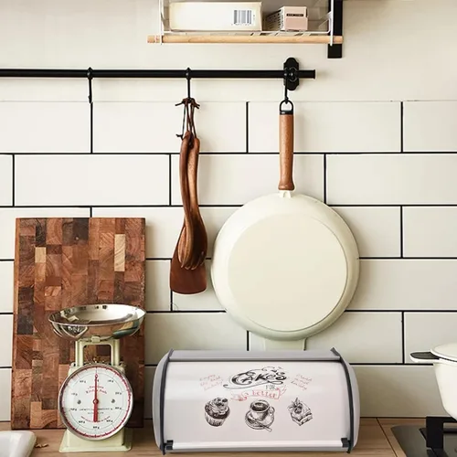 Vista 7 de Contenedor de almacenamiento de pan de acero inoxidable mate con tapa enrollable, caja de pan para encimera de cocina, a prueba de huellas