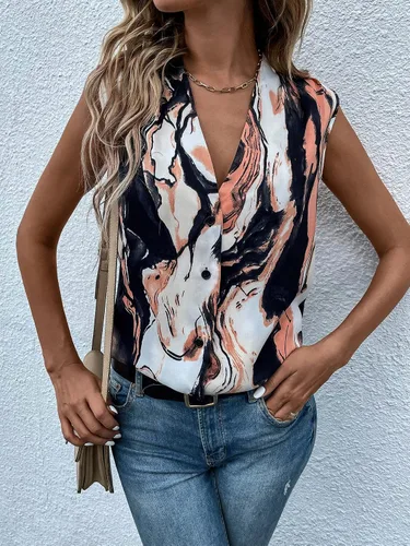 Vista 4 de Milumia Camiseta sin mangas con estampado de mármol y cuello en V y botones para mujer