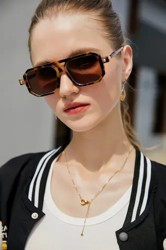 Vista 3 de FEISEDY Gafas de sol vintage cuadradas de los años 70, estilo aviador, para mujeres y hombres, marco clásico, retro, elegante, UV400, B2622