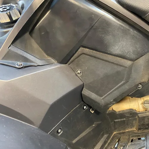 Vista 6 de Polaris Scrambler 850 1000 - Kit de accesorios para panel lateral de cierre Dzus de liberación rápida