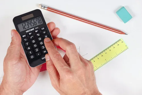 Vista 6 de Victor - Calculadora de bolsillo de alimentación dual de 8 dígitos, pantalla LCD fácil de leer con teclas de goma antideslizantes, calculadora