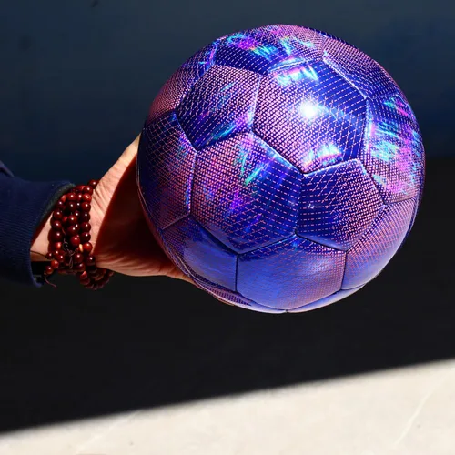 Vista 7 de EVZOM Balón de fútbol sala, pelota de fútbol sala, talla 4 para entrenamiento en interiores de adultos (morado)