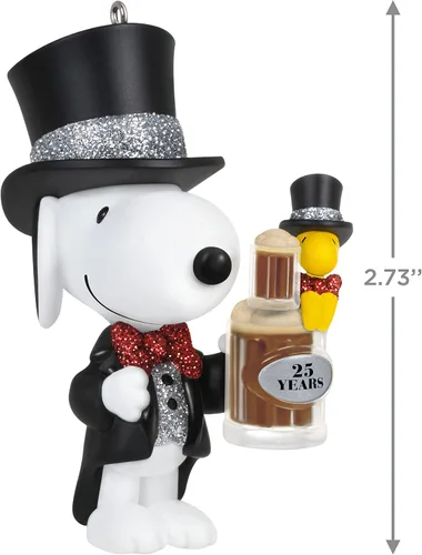 Vista 5 de Hallmark Keepsake Adorno de Navidad 2022, Peanuts Spotlight en Snoopy Edición Especial 25 Aniversario