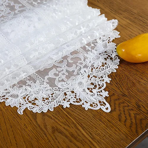 Vista 2 de Hsvanyr Camino de mesa de encaje blanco bordado pequeño suave cubierta de tocador bufanda clásica rectangular macramé mesa decoración 15 pulgadas x