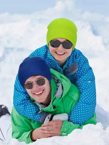 Vista 4 de SATINIOR 6 gorras de invierno con forro polar cálido para hombre