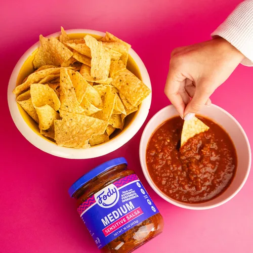 Vista 5 de Fody Foods Salsa mediana, 16 onzas, sin ajo y cebolla, bajo certificado FODMAP, apto para el intestino y el SII, vegano, sin OMG, sin gluten, apto