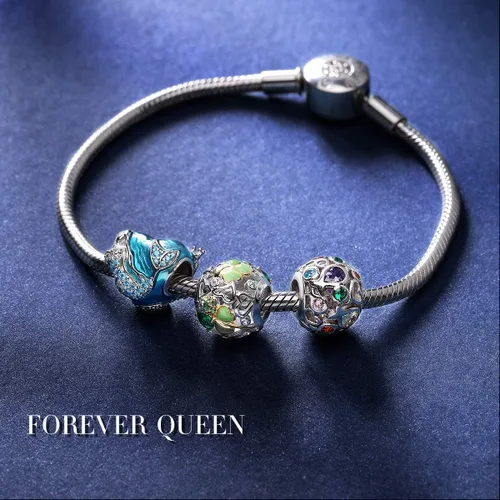 Vista 4 de FOREVER QUEEN Dijes de sirena para pulsera de plata de ley 925, abalorios de circonita cúbica en forma de corazón, cuentas esmaltadas azules