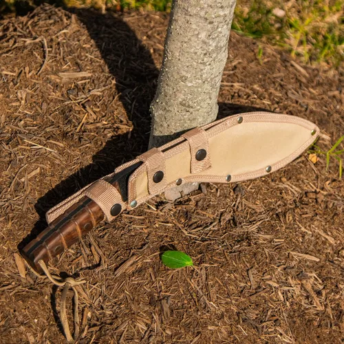 Vista 5 de ESEE Cuchillos EXPAT Jaraca Kukri Machete - Funda Cordura - Mango de Madera de Nogal