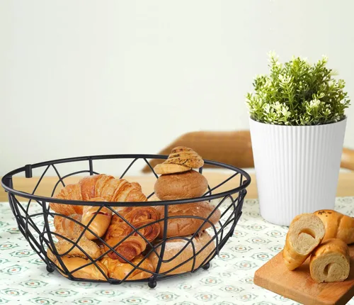 Vista 4 de Buruis Cesta de frutas de metal con soporte para plátano, diseño de pájaros Negro