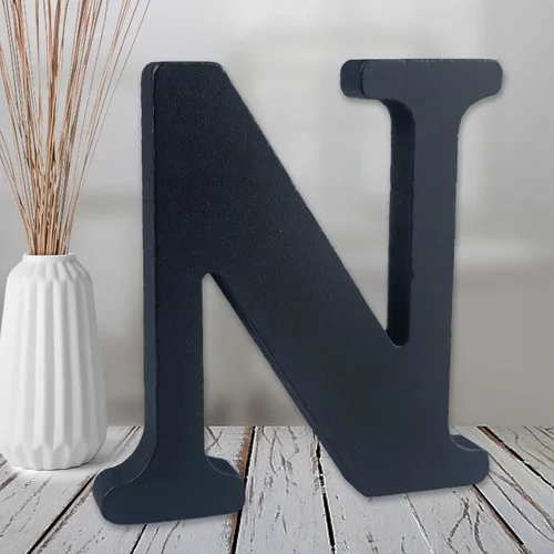 Vista 21 de AOCEAN Letras de madera negra de 6 pulgadas Letras de madera sin terminar para decoración de pared Letras decorativas de pie Rebanadas Tablero