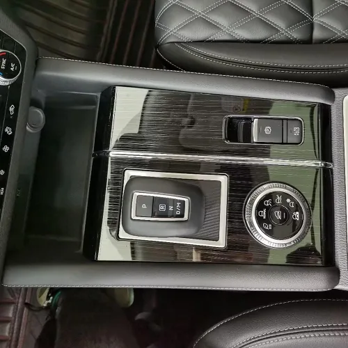Vista 7 de para Mitsubishi New Outlander 2022 2023 2024 2025 Cubierta interior del panel de palanca de cambios de la consola delantera (negro)