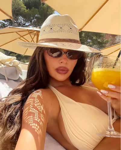 Vista 2 de Gafas de sol ovaladas retro para mujer, pequeños ojos de gato, gafas de sol para mujer, de moda, Y2K, tonos estrechos, protección UV400, CL009