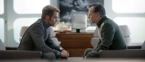 Vista 9 de Star Trek Into Darkness Blu-ray