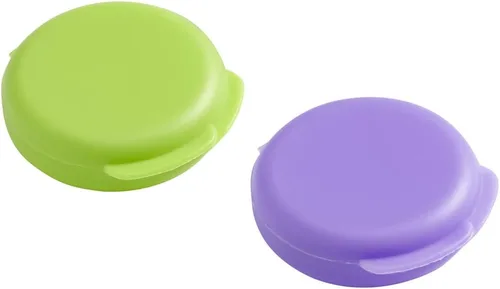 Vista 15 de EZY DOSE Farmacia diaria redonda, compacta, pequeña, discreta, portátil de bolsillo, pastillero, organizador y recipientes de vitaminas, tapas