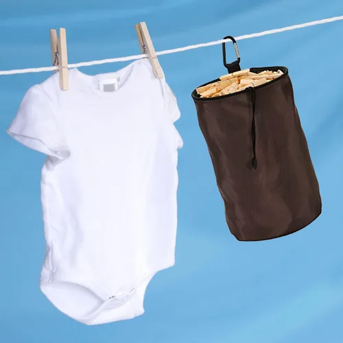 Vista 4 de Bolsa de soporte para pinzas para ropa al aire libre, resistente al agua con colgadorcierre de cordón (café)