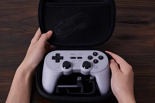 Vista 5 de 8Bitdo Classic Controller Travel Case for Switch Pro, PS5 & PS4, Xbox One Controller and More