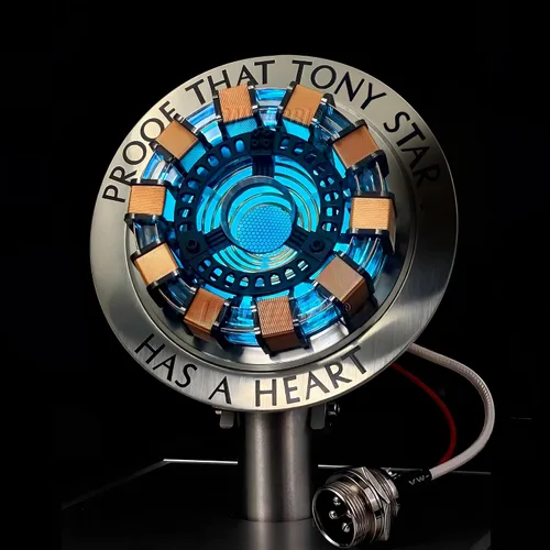 Vista 2 de Reactor Arc MK1 - Escala 1:1, luz LED alimentada por USB con sensor de vibración, sin montaje, incluye estuche de exhibición Regalo coleccionable