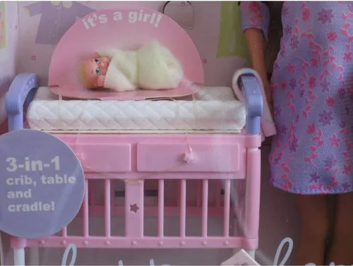 Vista 4 de Set de muñeca Barbie encinta y bebé