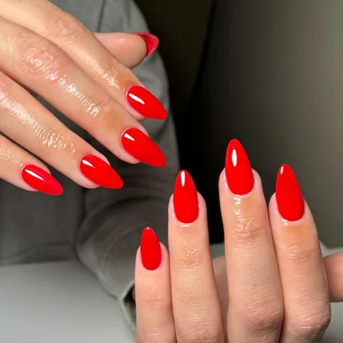 Vista 42 de 48 piezas de uñas postizas a presión color burdeos, uñas falsas en forma de almendra, pegamento para uñas, uñas de longitud media