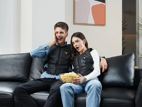 Vista 7 de bHaptics TactSuit X40 Haptic Vest with 40 Vibration Motors for VR with Audio Accessories and Replacement Lining